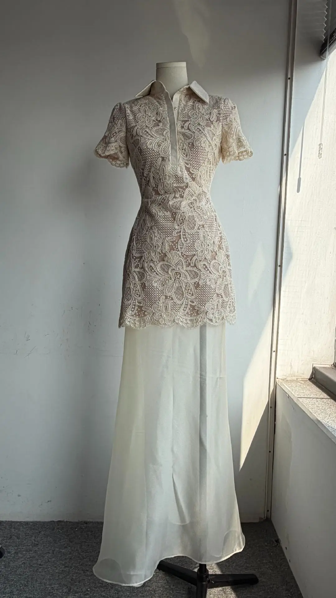 Abito vintage in pizzo floreal - Resort Shirt Floral recensione e prezzo